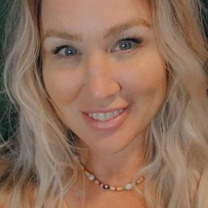 Meet your Posher, Corey